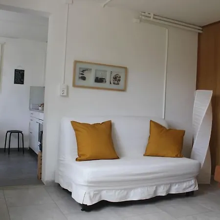 Neb-thun Am Thunersee